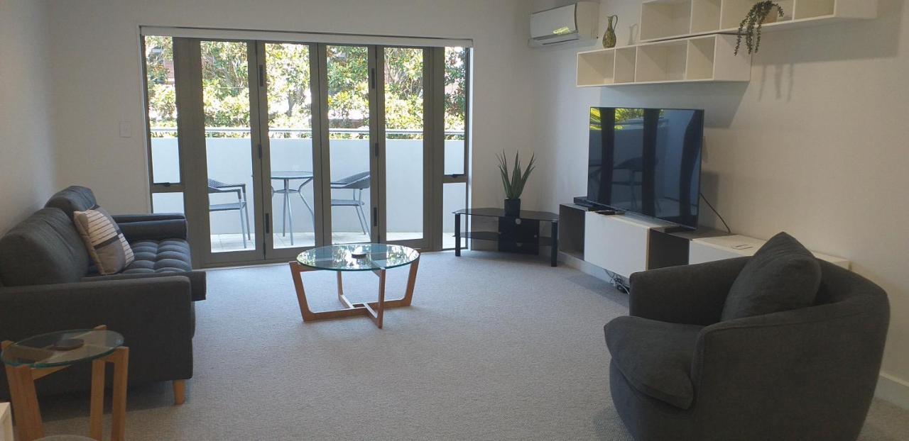 Apartment Twelve Таупо Экстерьер фото
